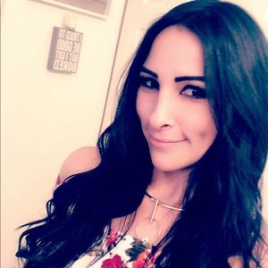 Meet your Posher, Vanessa